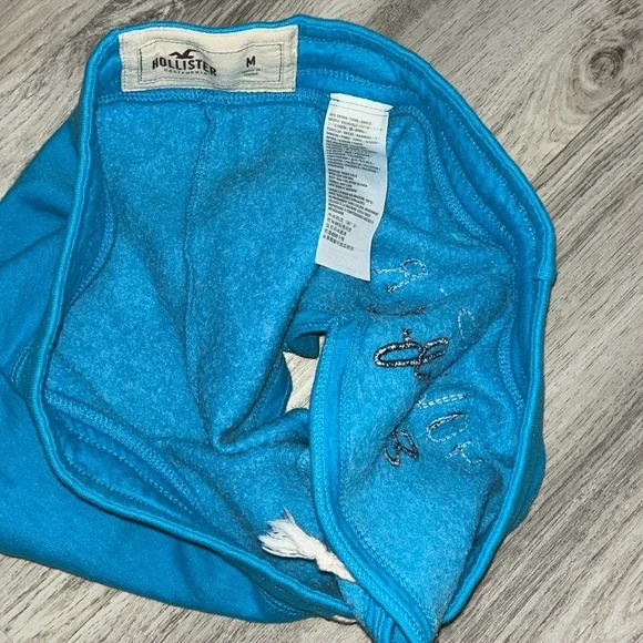 NEW Hollister Surf Shorts Beach Board Blue Soft Medium Fleece Y2K 2000s era Logo - Picture 3 of 5